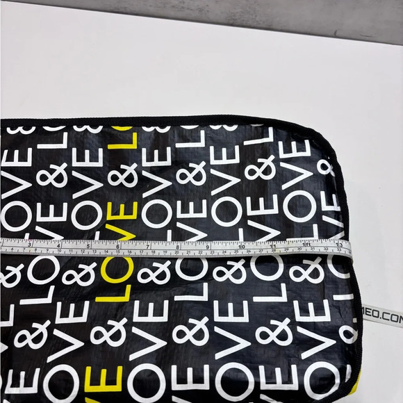 Kendra Scott Empty Bag Tote - Picture 8 of 8